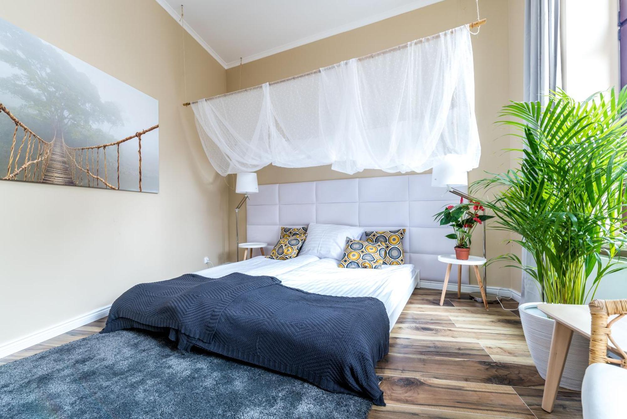 Cichy Zakatek Apartament Przy Starym Rynku Posen Exterior foto