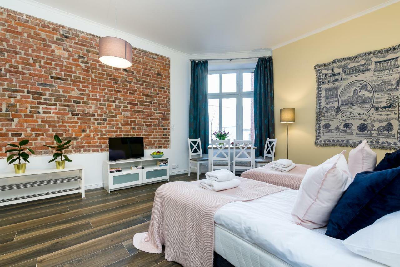 Cichy Zakatek Apartament Przy Starym Rynku Posen Exterior foto